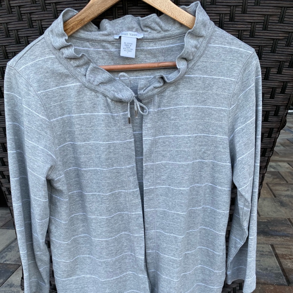 Women top